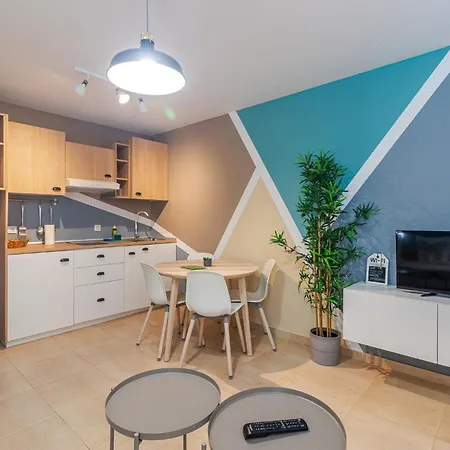 Flatguest Cotillomar Apartamento